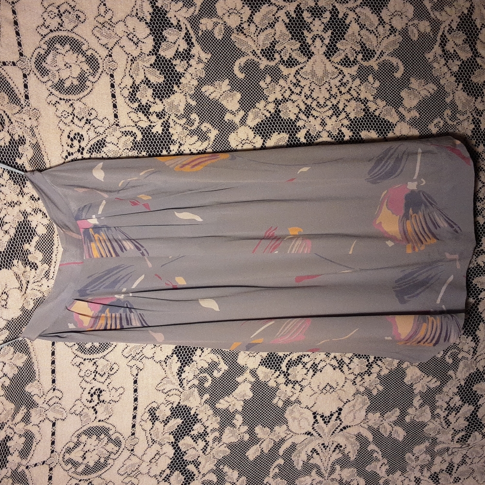 Womens Skirt Jones New York Size 10 Midi mid-length Light Blue Rayon Whimsical